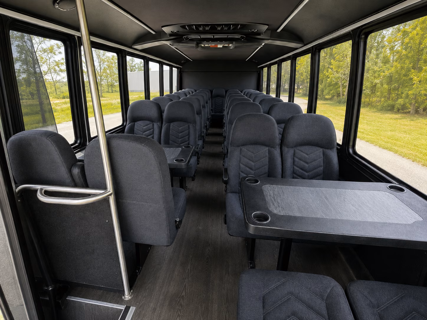 secure transportation for your next convention or trade show 1