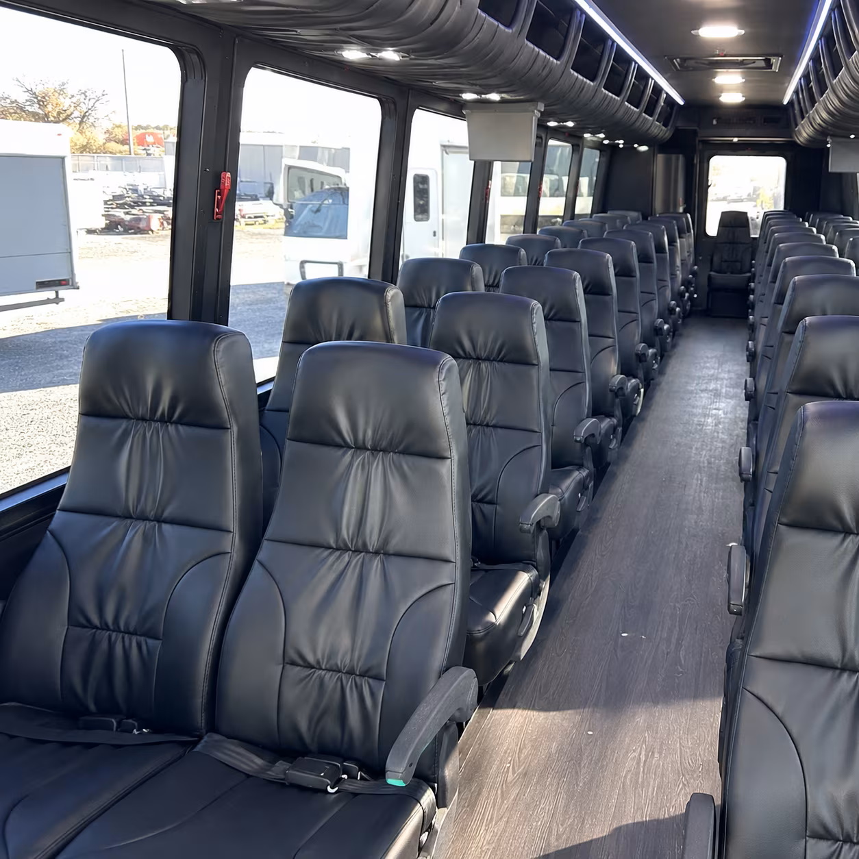 secure transportation for your next convention or trade show 2